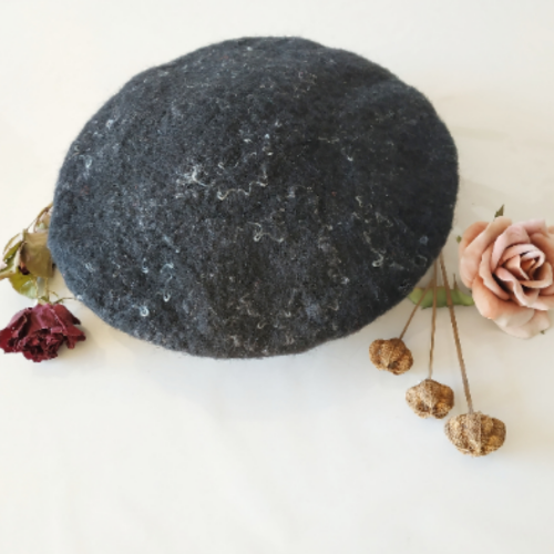 Барет  "Черен гарван"