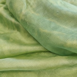 Gaz естественна коприна, 90см широчина - зелен