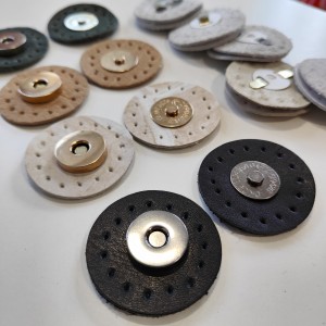 Кожени закопчалки тип магнит 40мм Кожени закопчалки тип магнит 40мм