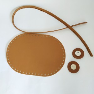 Комплект за чанта от естествена кожа цвят Autumn Комплект за чанта от естествена кожа цвят Autumn