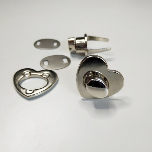 Метална закопчалка Серце за чанта Метална закопчалка Серце за чанта