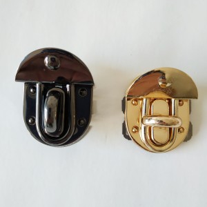  Метална закопчалка за  чанти 35х45 mm
