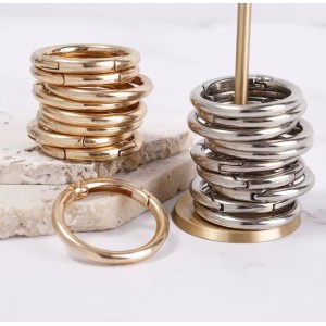 Метална халка с отваряне 34 mm СЕРЕБРО Метална халка с отваряне 34 mm СЕРЕБРО