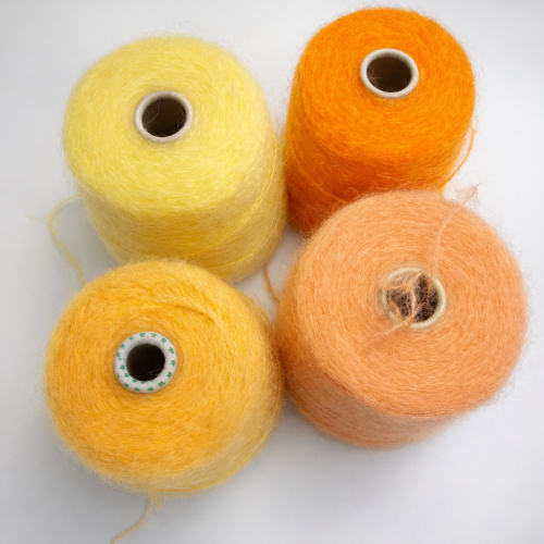 Прежда  от Италия  Fonty Art Ombelle 75% Kid WM мохер 20% WV мериносова вълна 5% PA