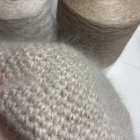 Уникален микс от две италиански прежди Уникален микс от две италиански прежди