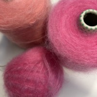 Прежда  от Италия  Fonty Art Ombelle 75% Kid WM мохер 20% WV мериносова вълна 5% PA