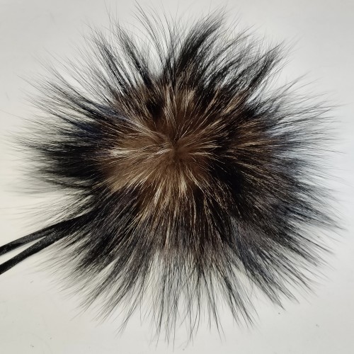 Помпон от естествена кожа черно-кофяв цвят 18-20 cm Помпон от естествена кожа черно-кофяв цвят 18-20 cm