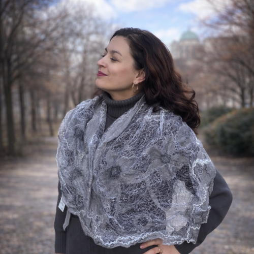 Шал "Сиво цвете" Шал "Сиво цвете"