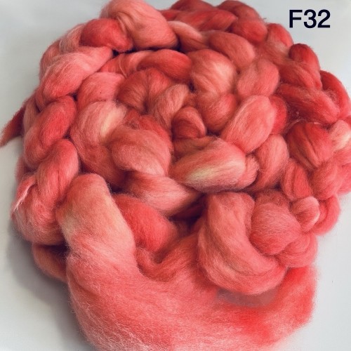 Топс вълна 26-30 мic, 50 g. F32 Топс вълна 26-30 мic, 50 g. F32