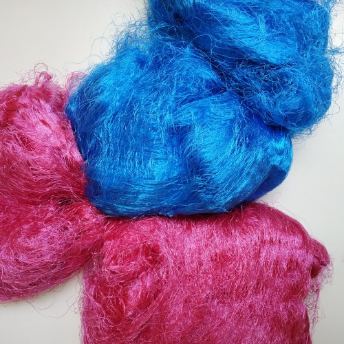 Вискоза За Плъстене 50 гр. V21 Вискоза За Плъстене 50 гр. V21