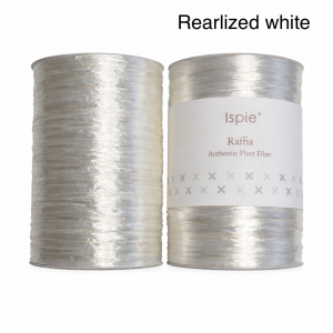 Прежда рафия 100% вискоза, цвят Pearlized White 201A Прежда рафия 100% вискоза, цвят Pearlized White 201A