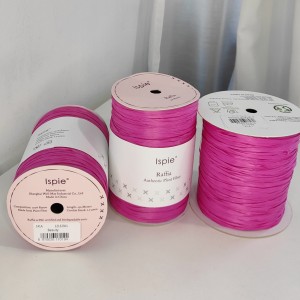 Прежда рафия 100% вискоза, цвят Beauty Прежда рафия 100% вискоза, цвят Beauty