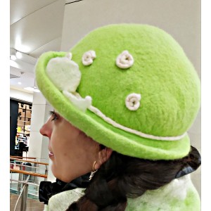 Шапка "Ярко зелено" Шапка "Ярко зелено"