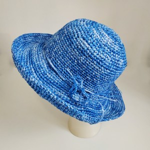 Модерна женска шапка "Есен"