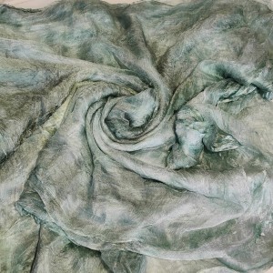 Маргиланска естественна коприна, 90см широчина - зелен Маргиланска естественна коприна, 90см широчина - зелен